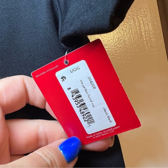 #81 SPANX THE PERFECT FUNNEL TOP IN CLASSIC BLACK - Picture 4 of 5